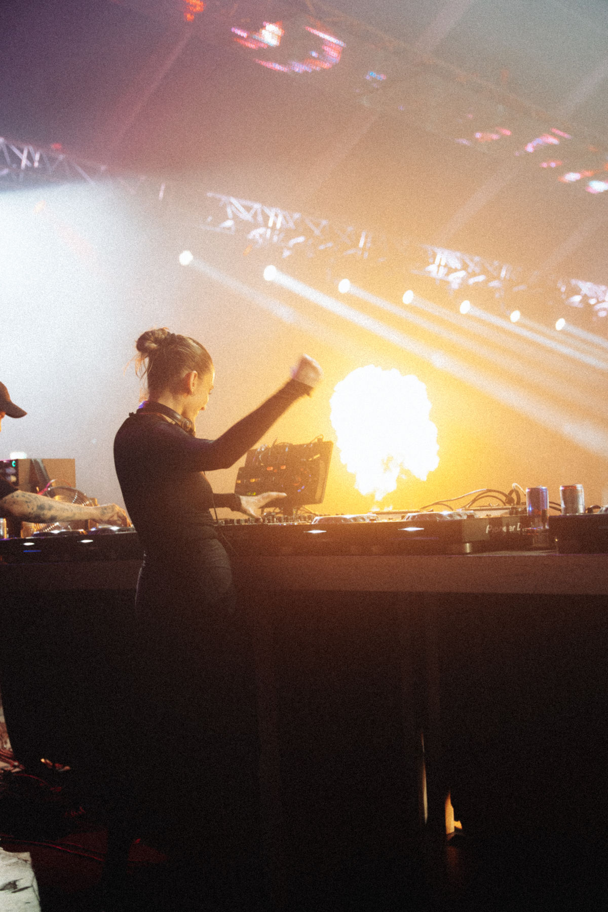 Loading... just a sec